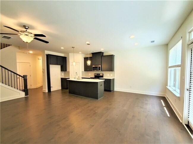 Foto del edificio - 389 Auburn Valley Wy