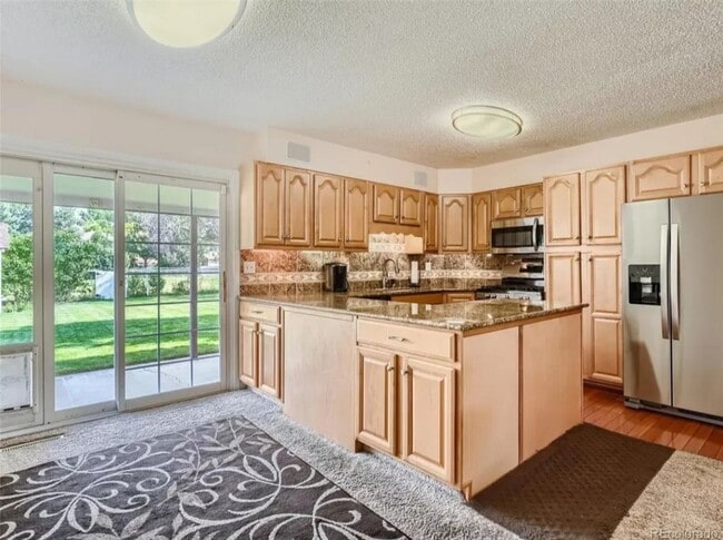 Building Photo - 566 Voiles Dr