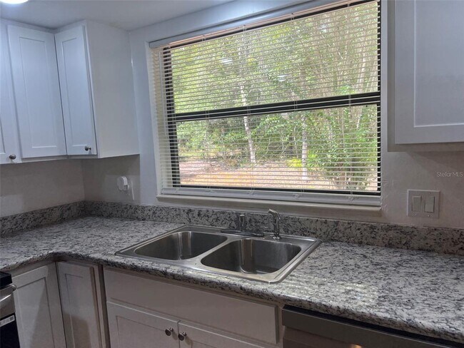 Foto del edificio - 9700 SW 209th Ct