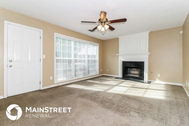 Foto del edificio - 835 Eagle Creek Dr NW
