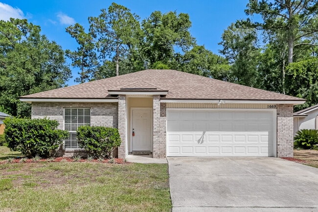 Building Photo - 1669 Spring Branch Dr W