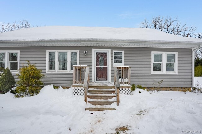 Building Photo - 18 Ketcham Dr