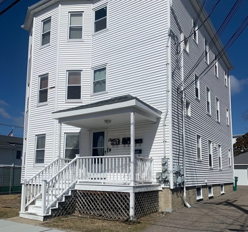 12 St Paul Ave Unit 1, Norwood, MA 02062 Room for Rent in Norwood, MA