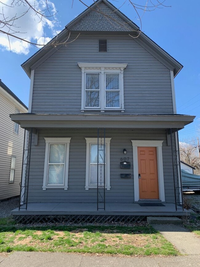 Building Photo - 607 N Elm St