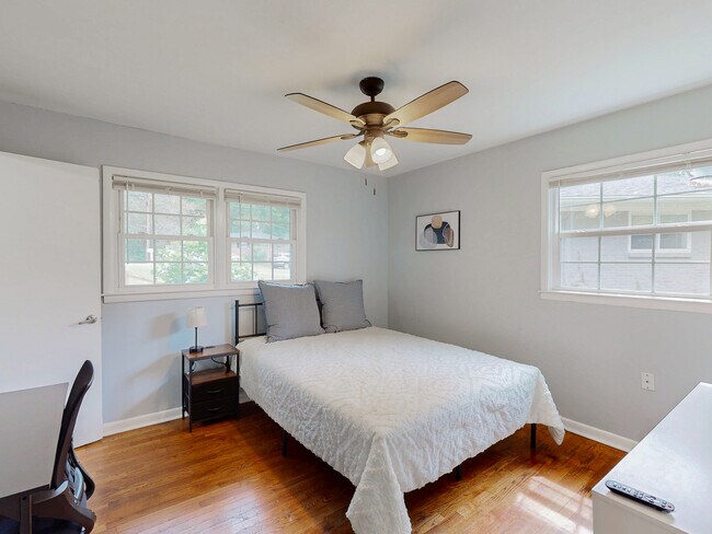 Building Photo - 1701 Atherton Cir