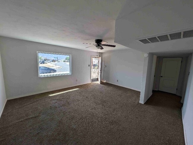 Building Photo - 1532 Edwards St