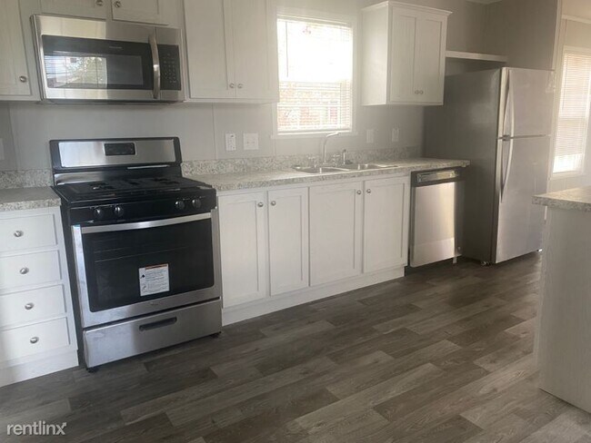 Foto del edificio - 3 br, 2 bath Mobile Home - 360 Shummard Br