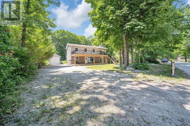 Photo du bâtiment - 339672 Presqu'ile Rd