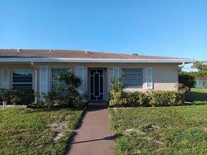 Building Photo - 20886 Vinesta Cir