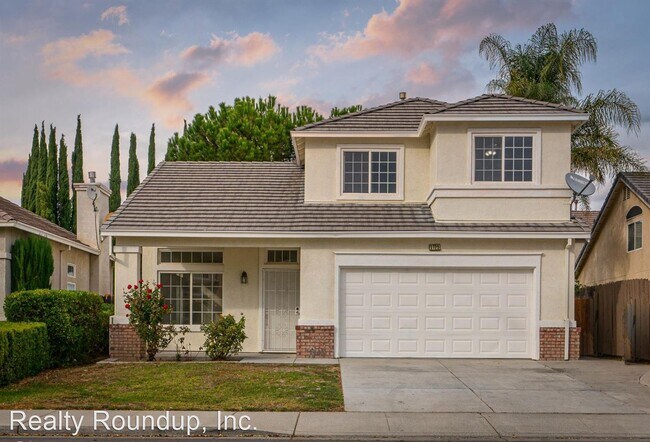Building Photo - 4 br, 3 bath House - 1725 Countrywood Ln