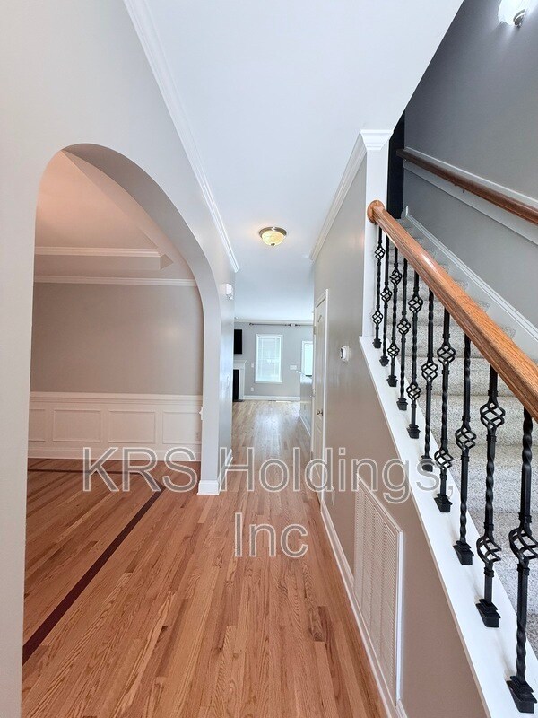 Foto del edificio - 5810 Spring Glen Lane