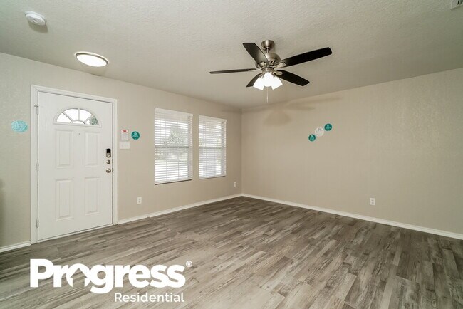 Building Photo - 659 Northlake Dr