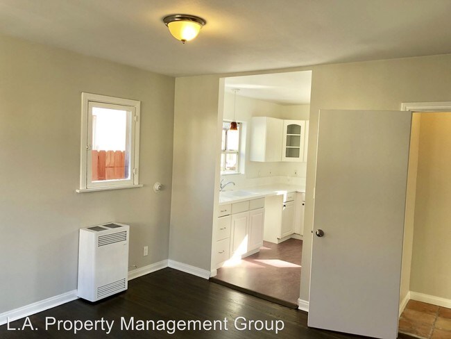 Building Photo - 2 br, 1 bath House - 1232 1/8 N Cahuenga Blvd