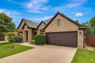Building Photo - 305 Dorset Ct