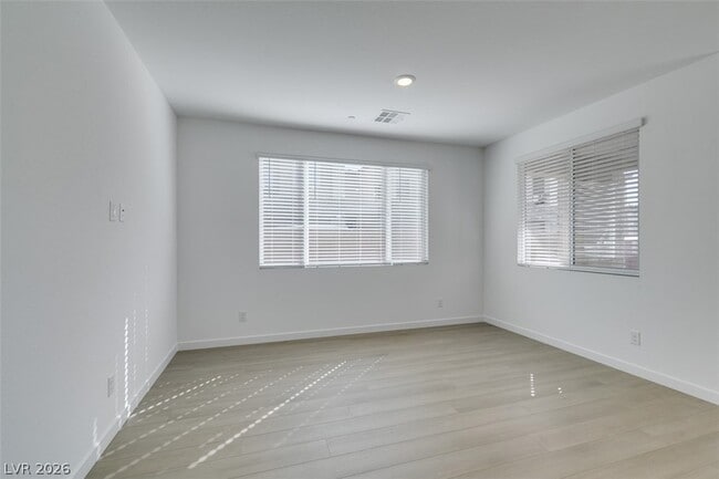 Building Photo - 379 Morgan Crst Dr