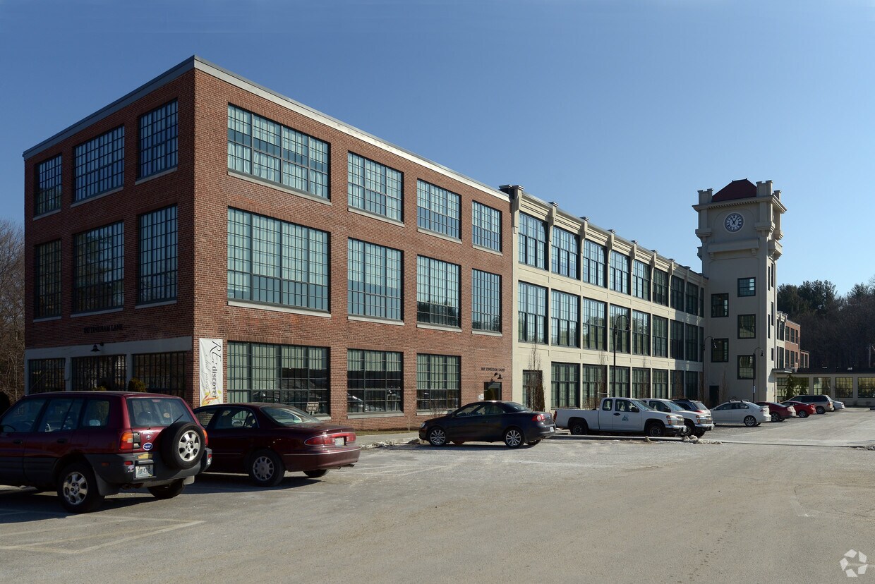 Foto del edificio - Clocktower Apartments