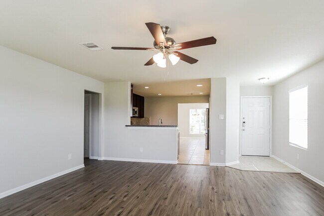 Building Photo - 9962 Chimney Swift Ln