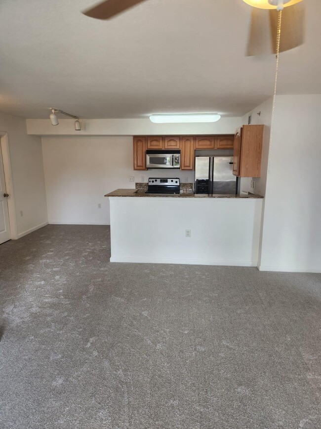 Foto del edificio - 221 SW Palm Dr