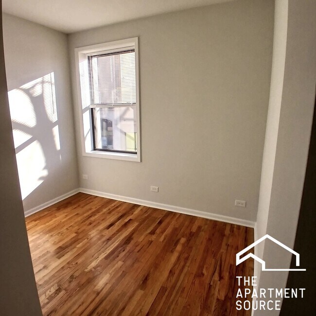 Foto del edificio - 7606 N Paulina St