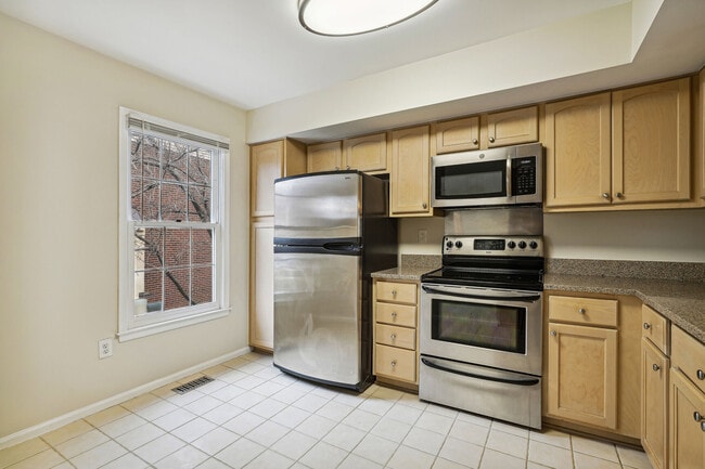 Photo - 5407 Grove Ridge Way Townhome