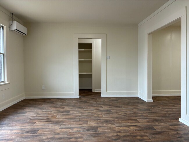 Foto del edificio - 626 W Trotter St