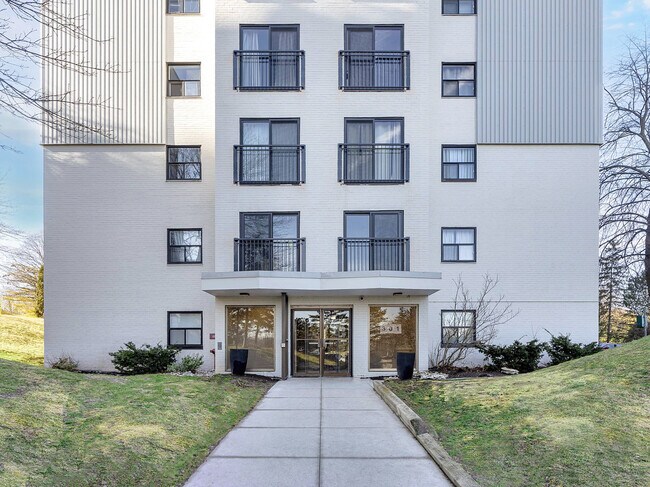 Photo du bâtiment - Garden Vista