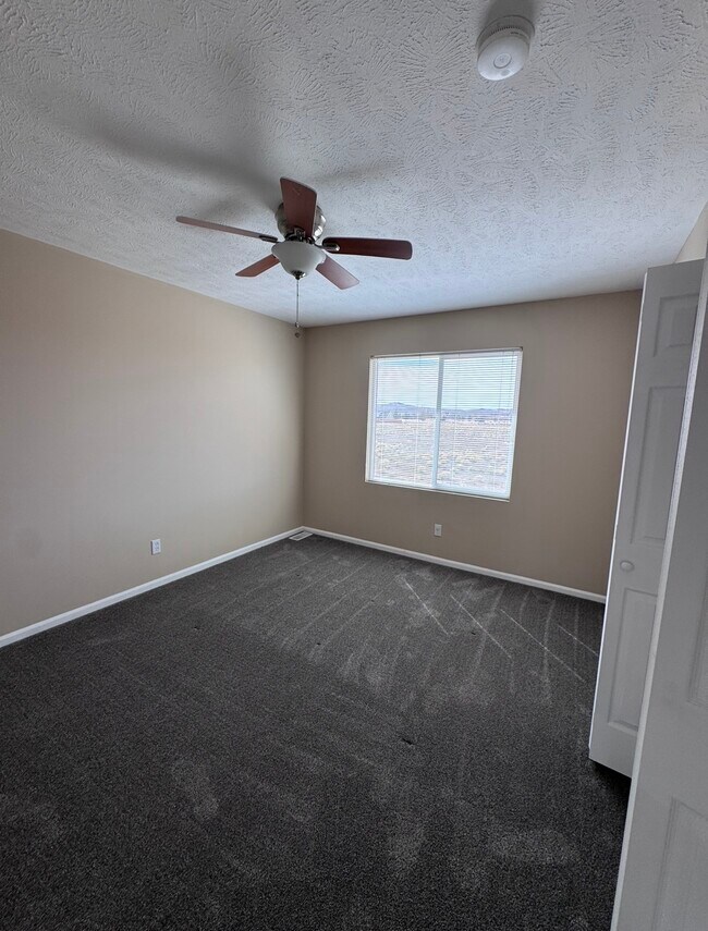 Building Photo - 376 Colter Loop