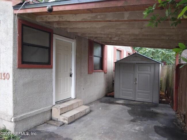 Building Photo - 1150 Kenmore St