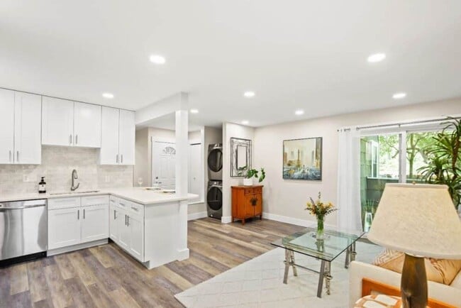 Photo - Newly Remodeled 1 BR Available Now! Apartment