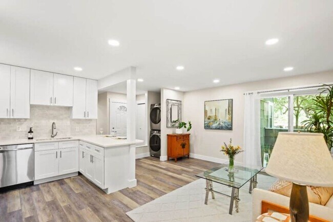 Foto del edificio - Summer 2026 Pre-Lease! 1 Bedroom Apartment in North Boulder