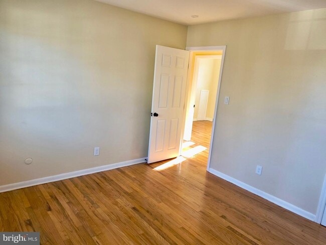 Building Photo - 344 Nimitz Rd