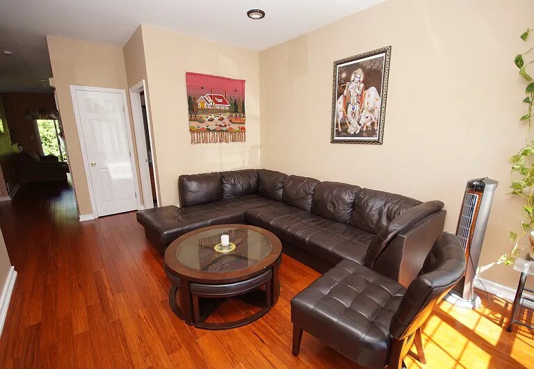 38 Gallop Ln, Somerset, NJ 08873 Townhome Rentals in Somerset NJ