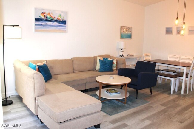 Foto del edificio - 15441 Bellamar Cir
