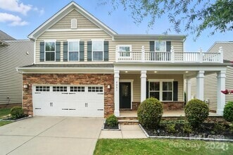 Building Photo - 2031 Hamil Ridge Dr