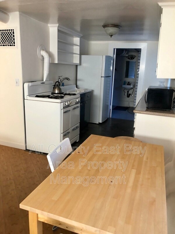Foto del edificio - 2632 Hillegass Ave