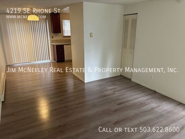 Building Photo - 4219 SE Rhone St