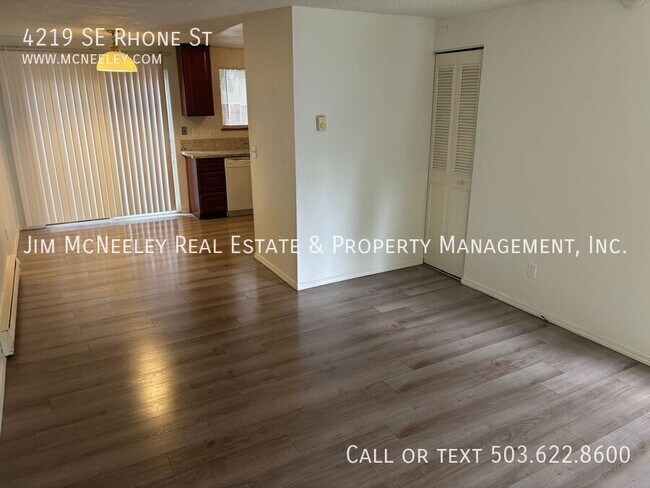 Foto del edificio - 4219 SE Rhone St