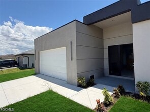 Building Photo - 4226 NW 32nd Ln
