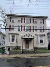 Building Photo - 32 Mechanic St