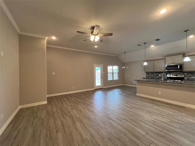 Foto del edificio - 148 Frank St