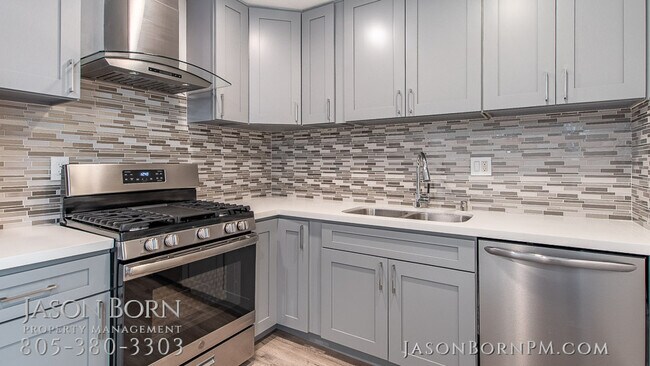 Building Photo - 31552 Agoura Rd