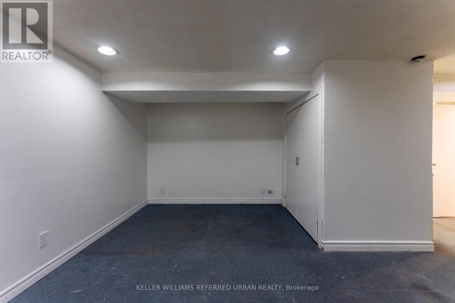 Building Photo - 823 Millwood Rd