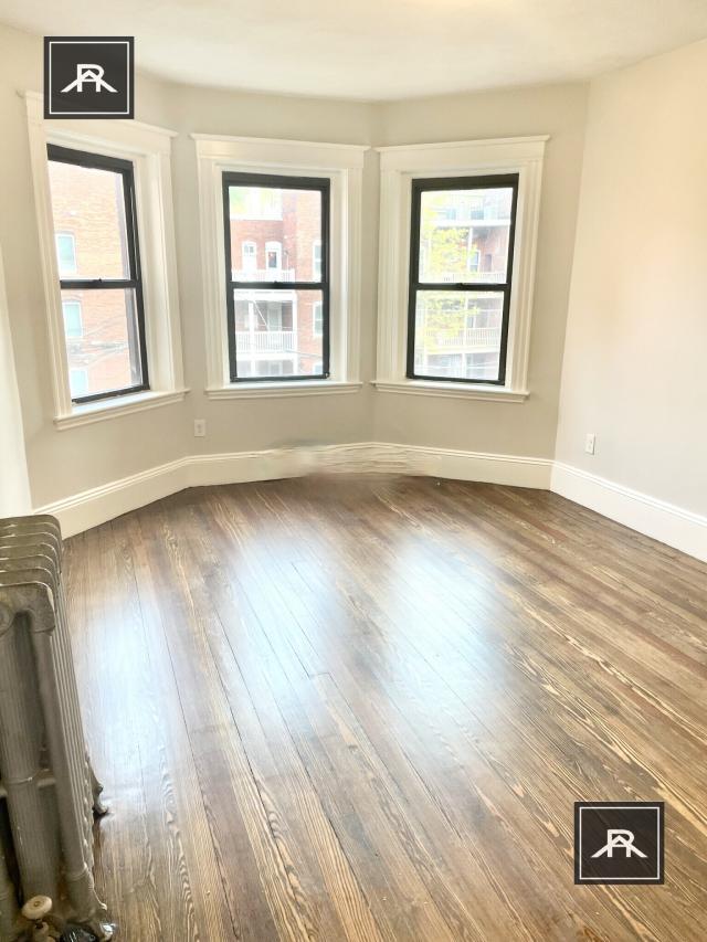 3 bedroom in Brookline MA 02445 - 3 bedroom in Brookline MA 02445 Apartment