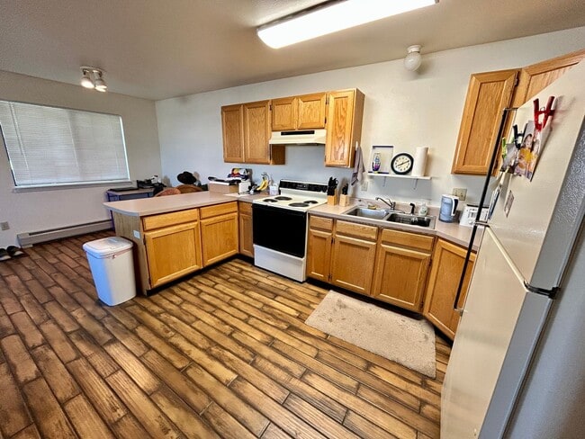 Building Photo - 1 Bedroom / 1 Bath Apartment In Bayfield