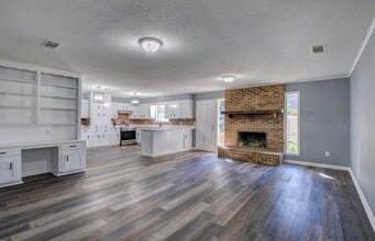 Building Photo - 11315 Ethan Allen Dr