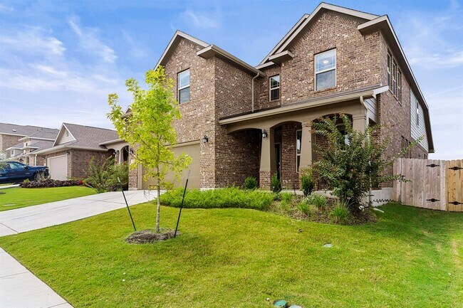 Foto del edificio - 607 Allende Bend
