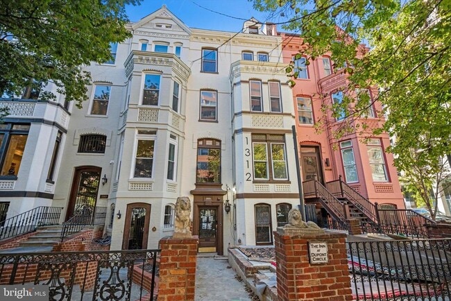 Building Photo - 1312 19th St NW