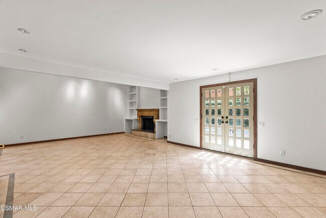 Foto del edificio - 4500 Beaconsfield Ct