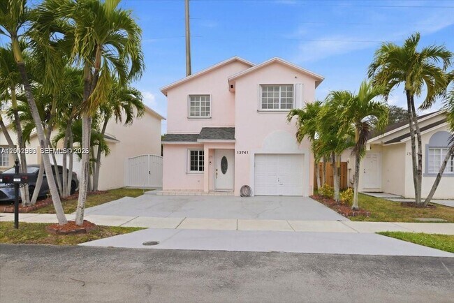 Foto del edificio - 13741 SW 160th Terrace