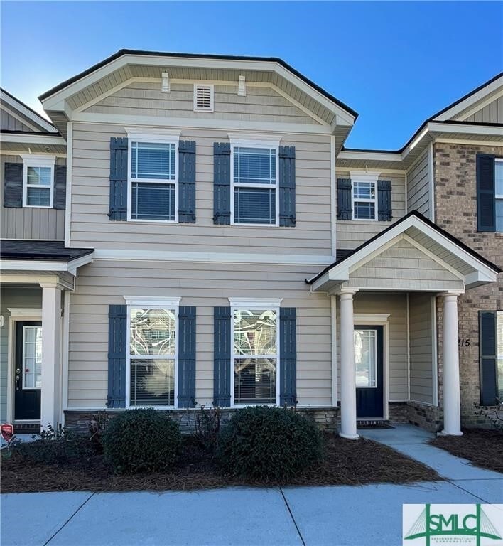 Primary Photo - 215 Durham Park Way